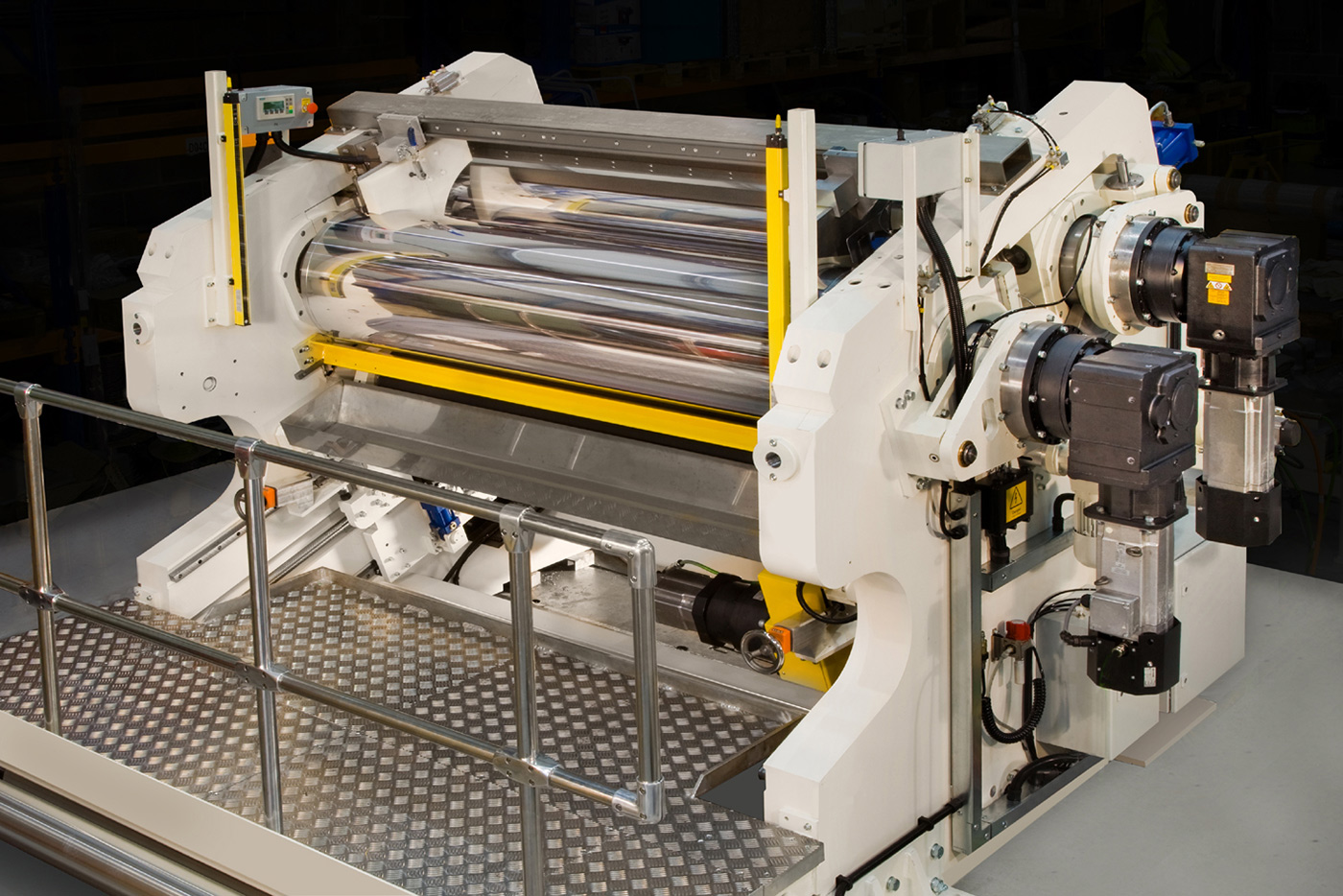 The latest Emerson and Renwick prepreg processing system supplied to an F1 customer in Italy.