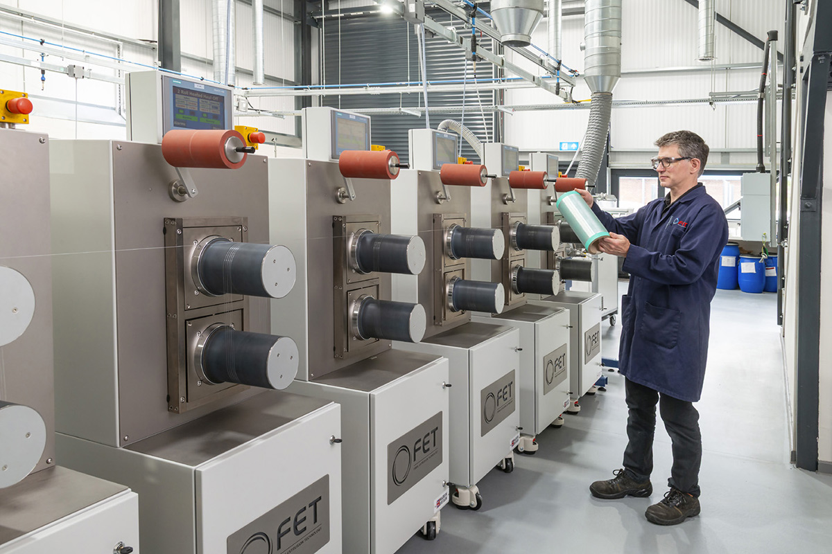 A highly modular drawing system based on heated godet rollers enables flexible temperature and drawing control for new product development.